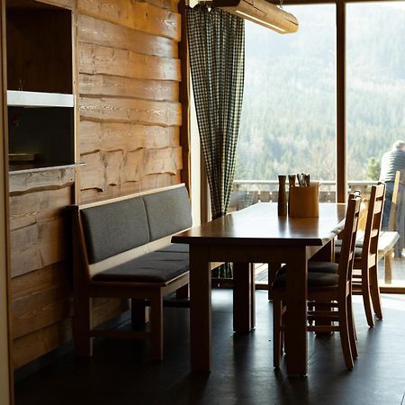 Hotel Kristian Kubova Huť Eksteriør billede