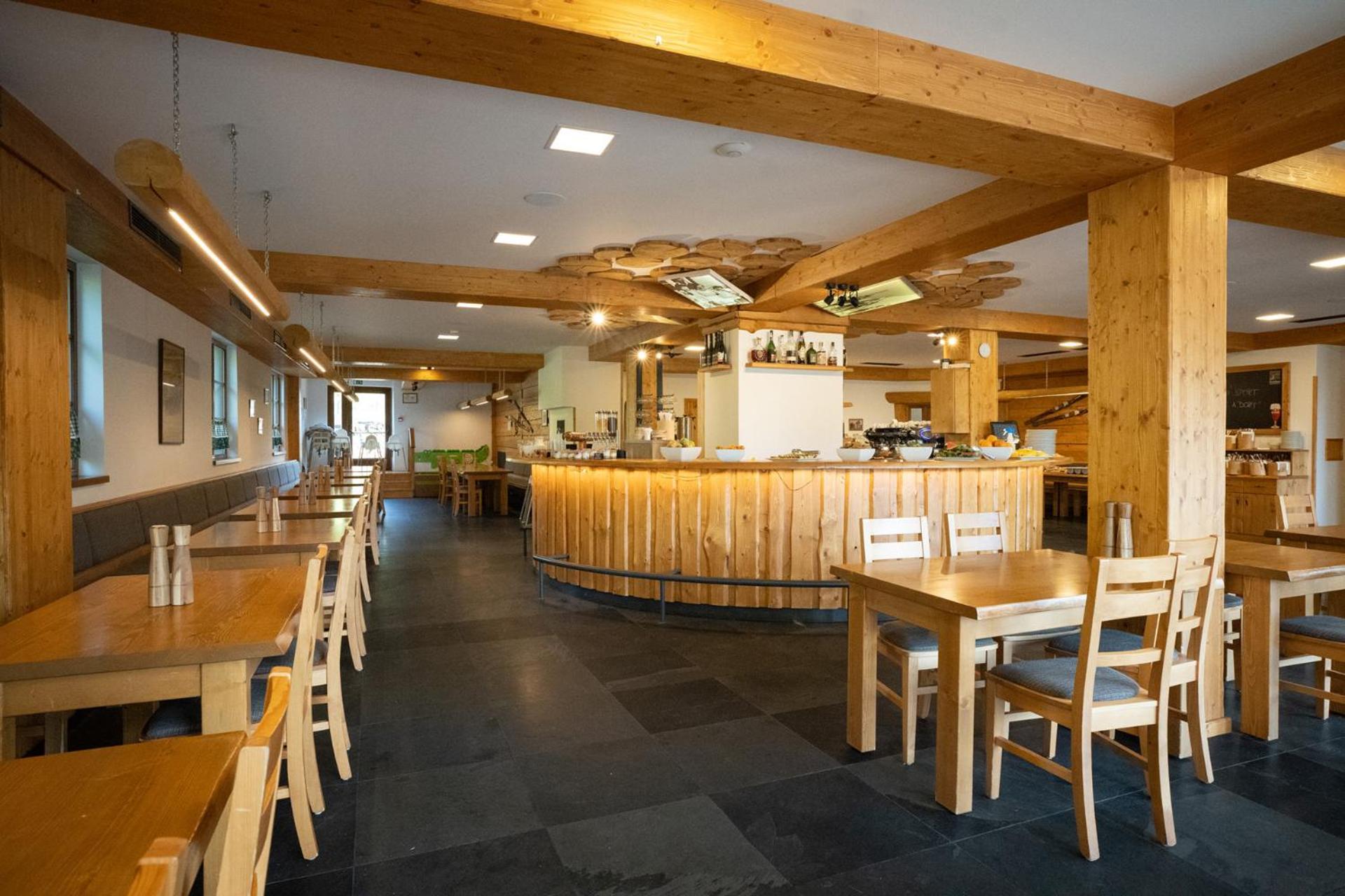 Hotel Kristian Kubova Huť Eksteriør billede